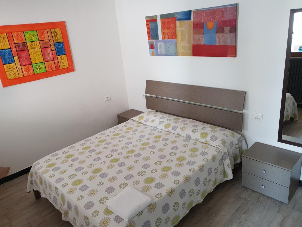 Bed and Breakfast Casa Vacanze L'Agrifoglio à Magliolo Extérieur photo