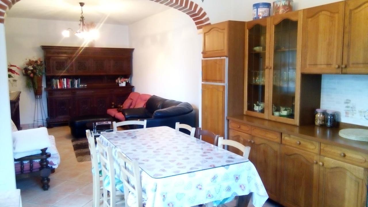 Bed and Breakfast Casa Vacanze L'Agrifoglio à Magliolo Extérieur photo