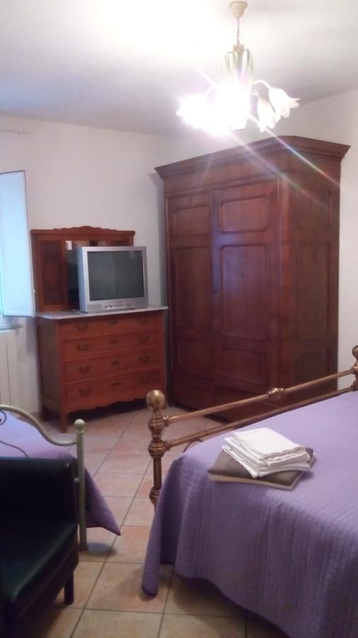 Bed and Breakfast Casa Vacanze L'Agrifoglio à Magliolo Extérieur photo